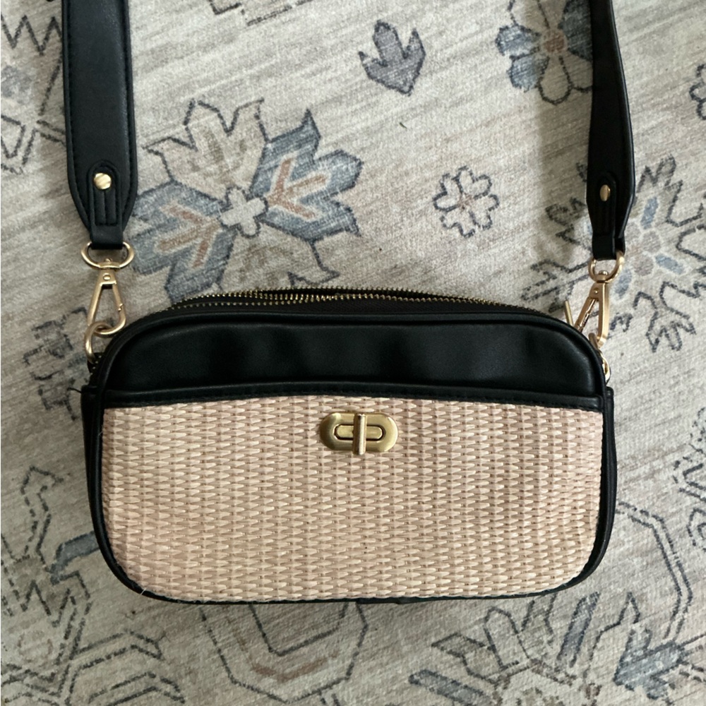 Rattan Elegant Black and Tan Crossbody Bag
